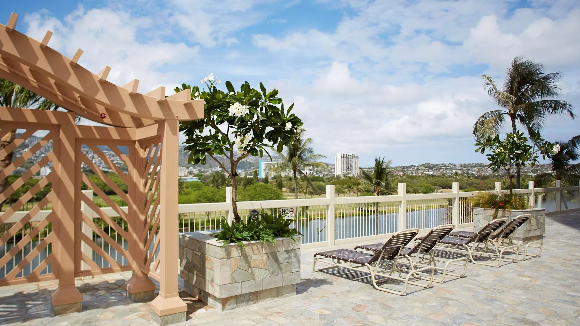 Apartahotel Skyline Island Colony Hotel Honolulu