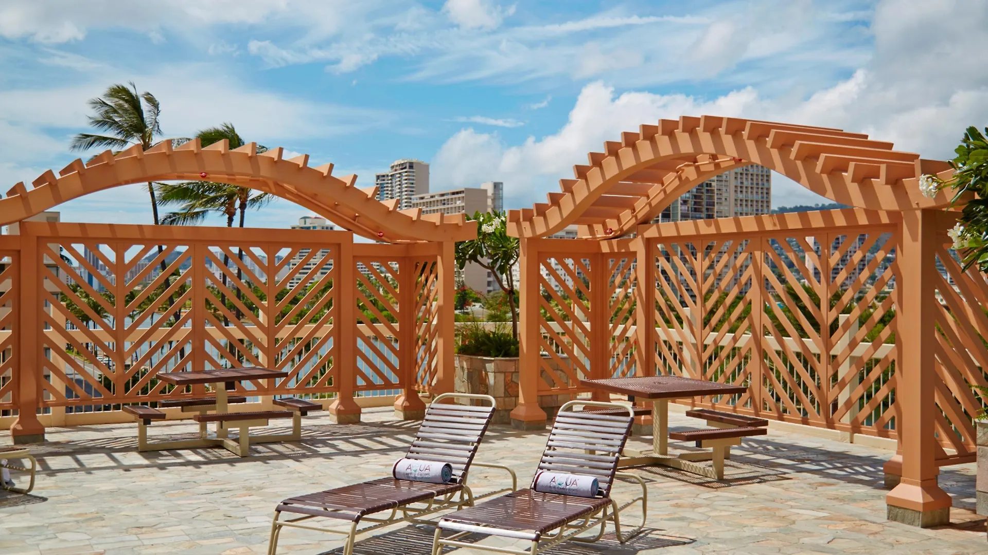 Skyline Island Colony Hotel Honolulu