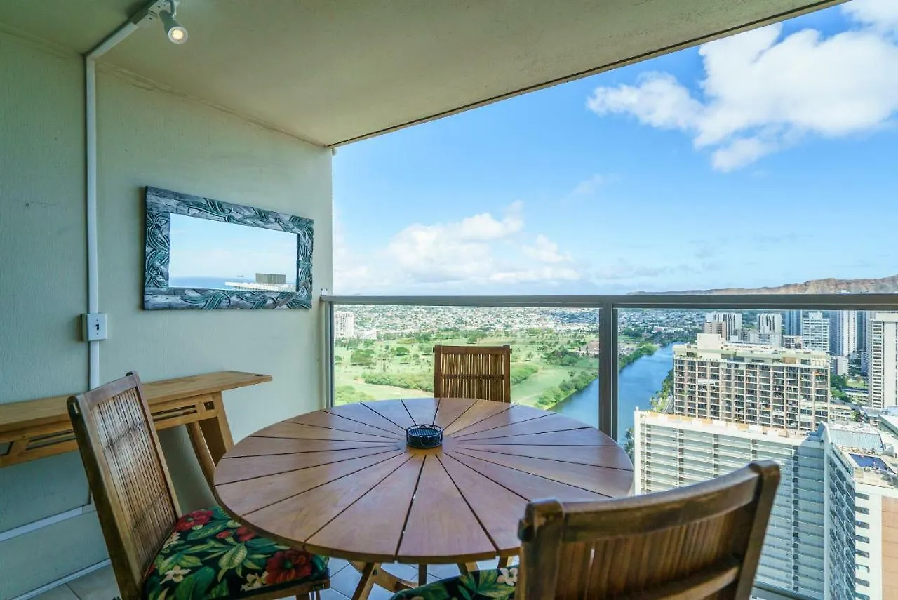 Skyline Island Colony Hotel Honolulu Apartahotel