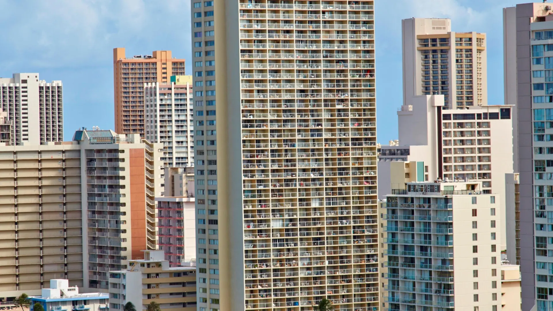 Skyline Island Colony Hotel Honolulu